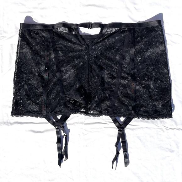 Torrid Black Lace Garter Skirt Lingerie Womens 4 Plus 4X - Picture 4 of 4